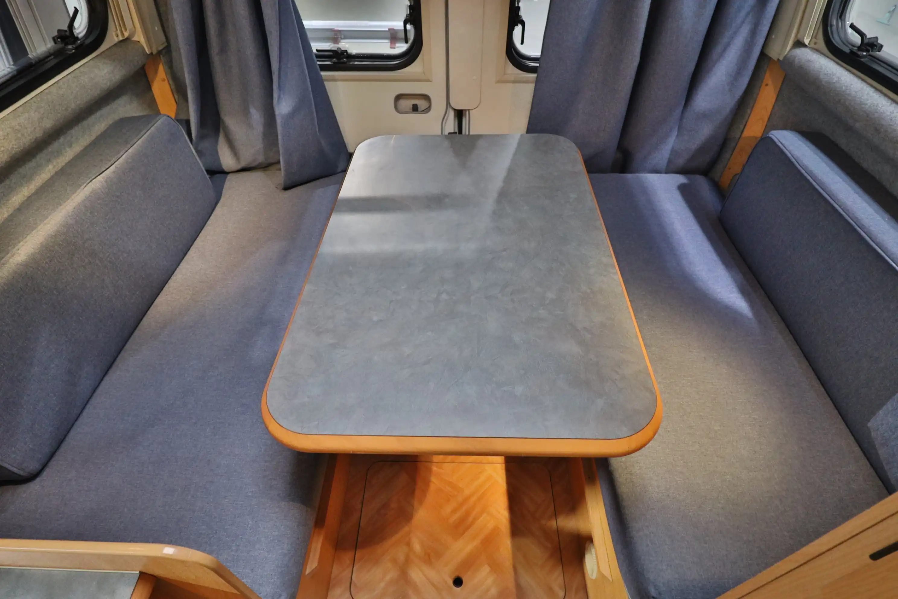 GLOBECAR Travel Scout L